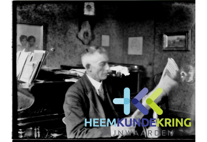 Afbeelding 04-11-1927 F00000855